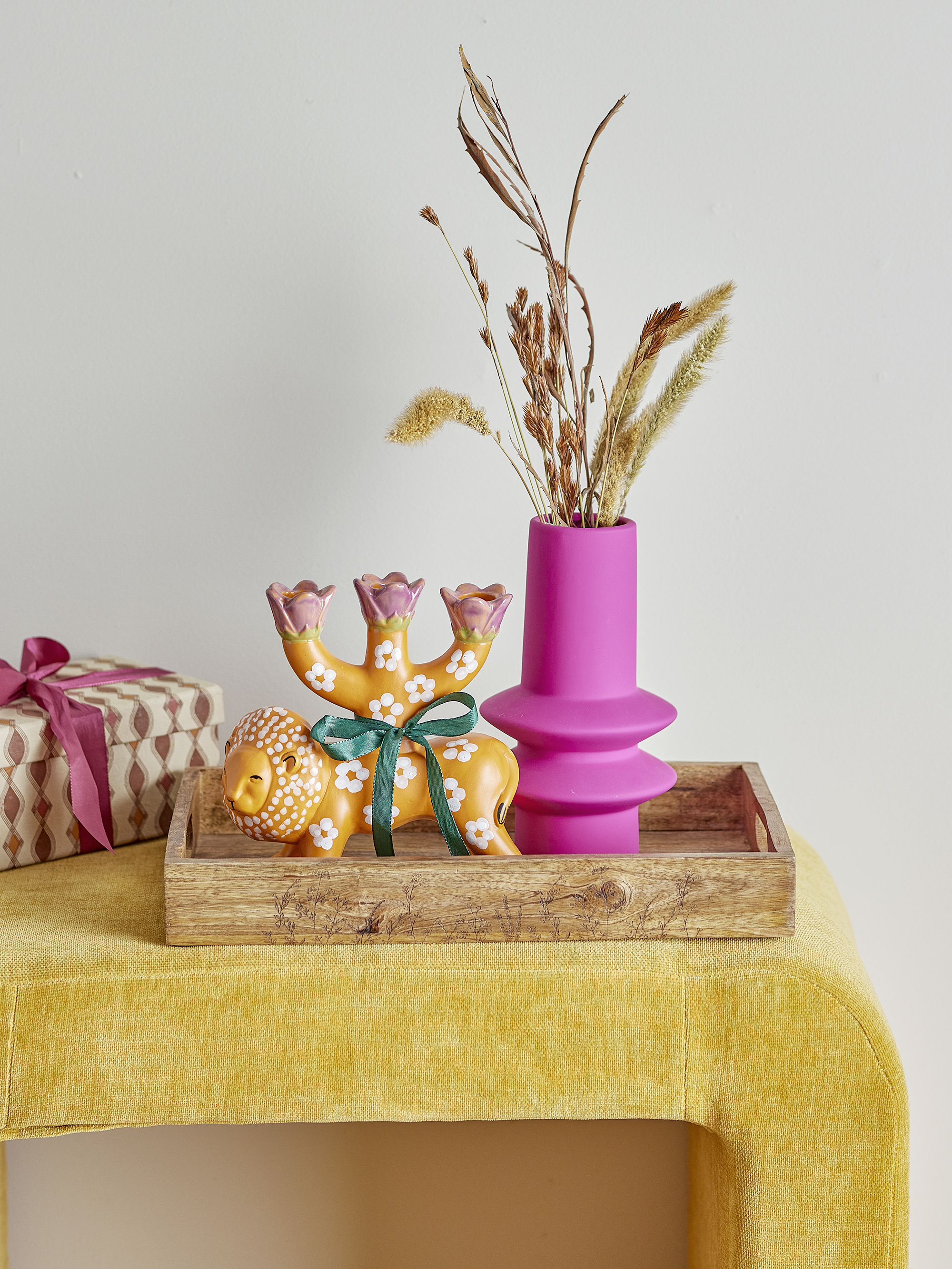 Isold Vase, Pink, Steingut, Höhe ca. 22 cm von Bloomingville