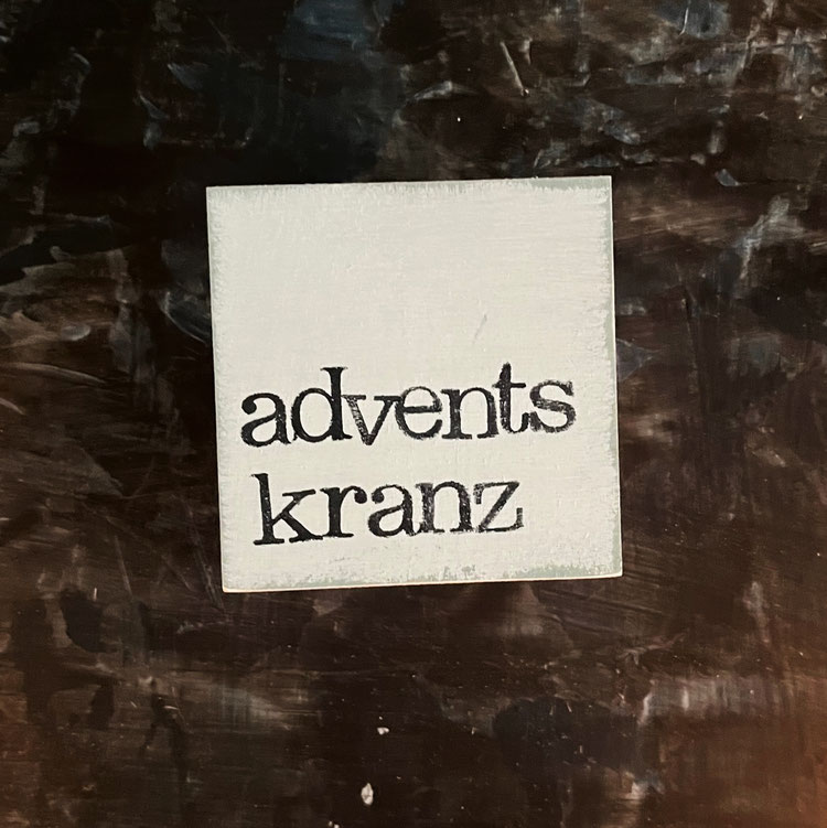 Textplatte "adventskranz" grün von iopla , 6 x 6 cm 