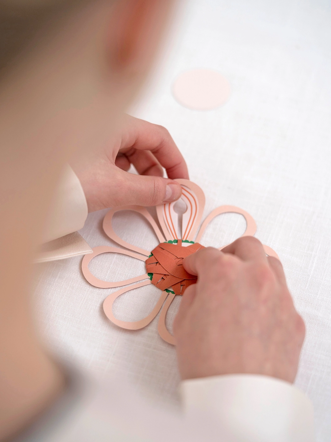 Jurianne Matter MAGISCHE BLUME apricot — FESTLICH, Bastelset  , Magic Flower