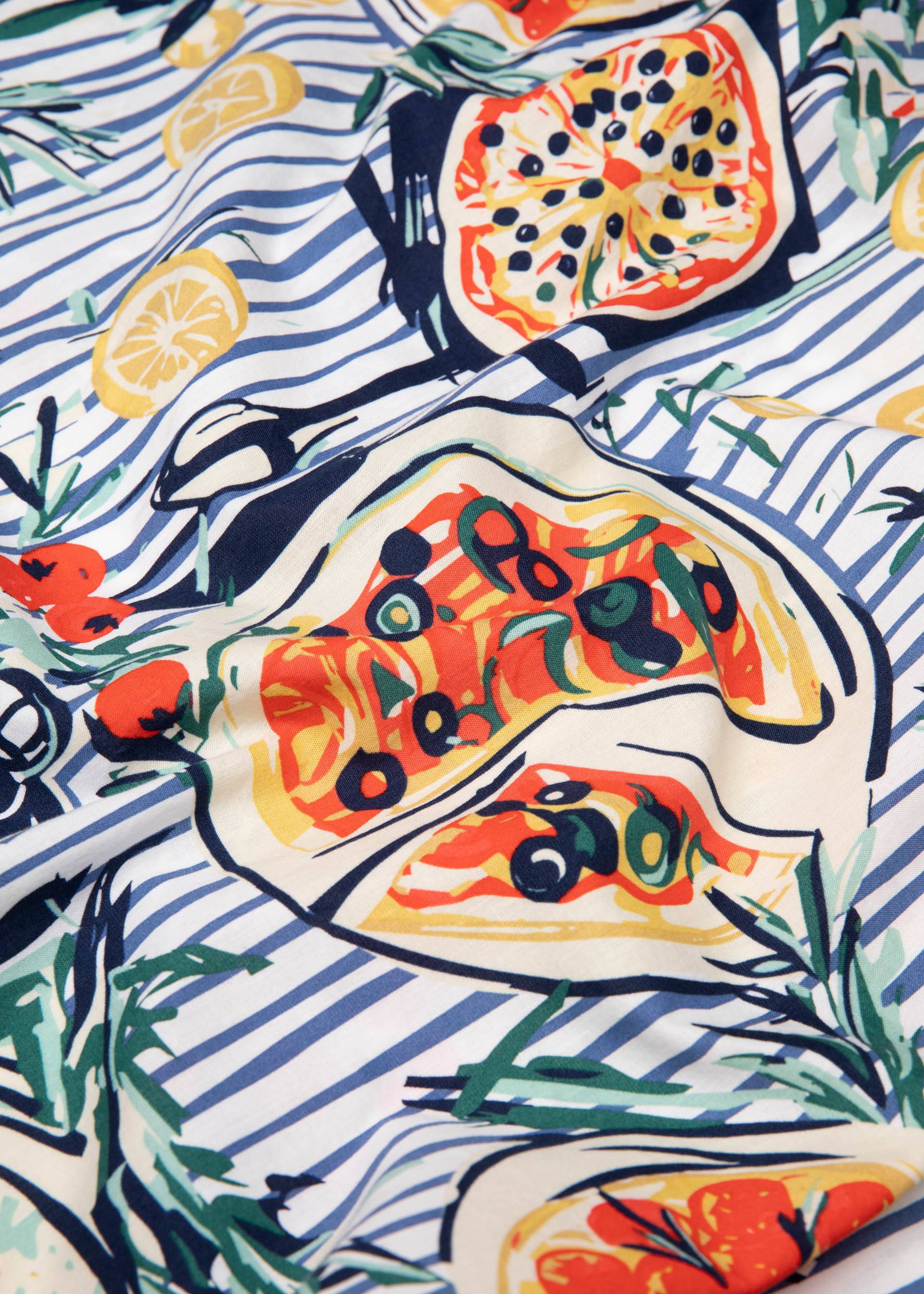 Blutsgeschwister Tellerrock Romance Rules the World - prima pizza