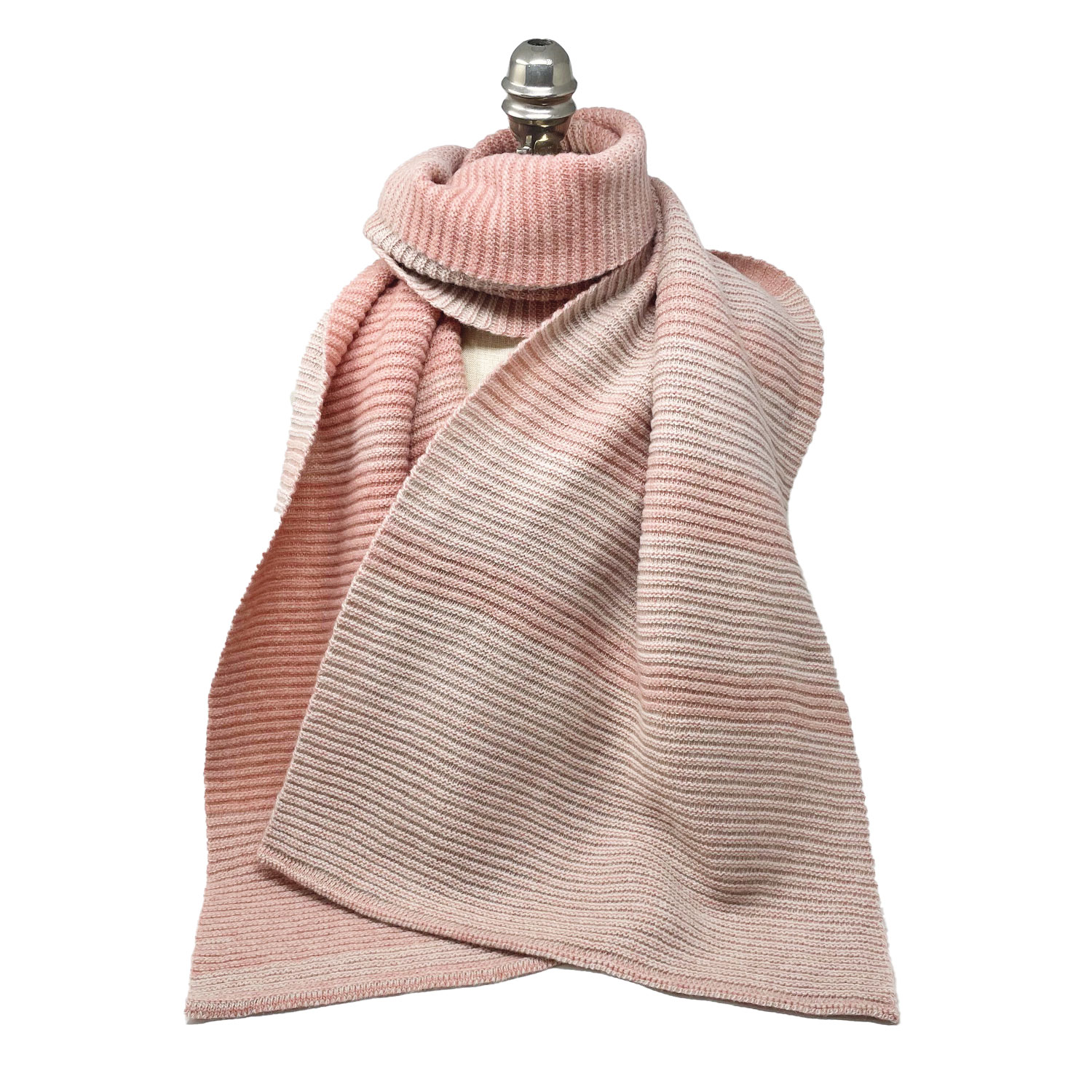 McKernan Schal "DRIFT" IVORY ROSE,   ca. 37 x 180 cm , 100 % Wolle     