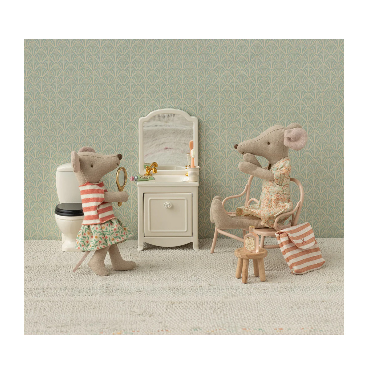 Maileg Dreirad-Maus, Große Schwester – Grün, ca. 13 cm   