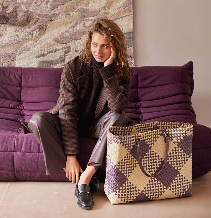 Handed By AVENUE Shopper, Farbe: plum