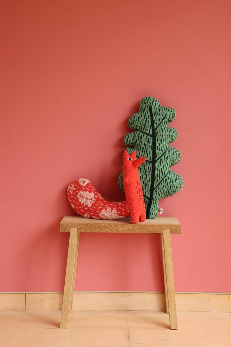 Donna Wilson blattförmiges Kissen, Leaf Shaped Cushion – Green von Donna Wilson 