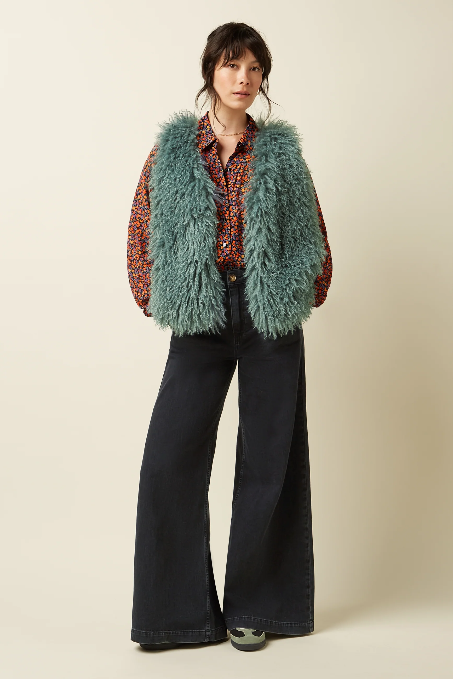 % King Louie Cilla Gilet Empire, Farbe Silver Green - Empire, Fellweste, Kunstfell