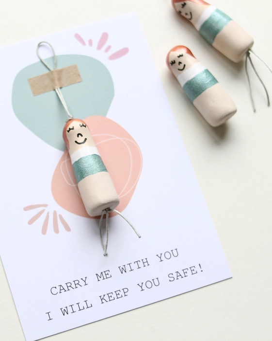 Kleiner Beschützer, Handgetöpfert aus Holland