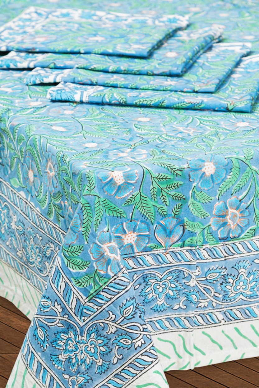 % Tischdecke mit Blumenmuster, blau-grün, ca. 150 x 230 cm, handbedruckt 