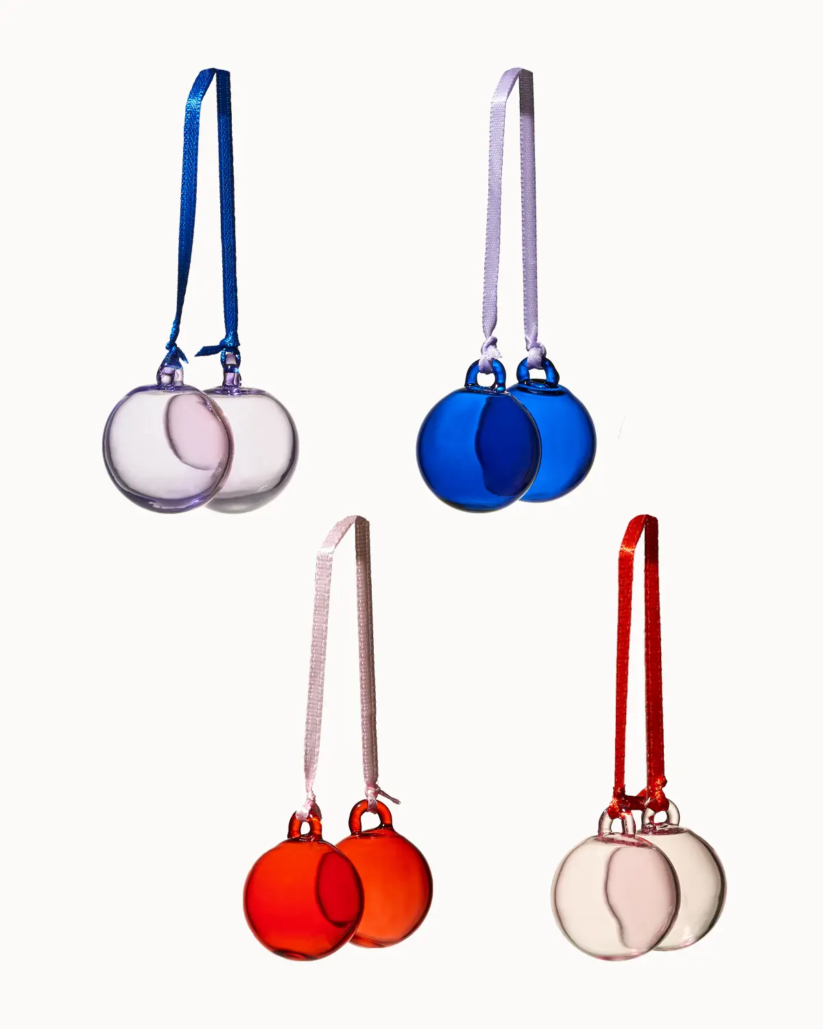 Hängende Kirschen aus farbigem Glas, Rot, glass christmas cherries, D. ca 3 cm