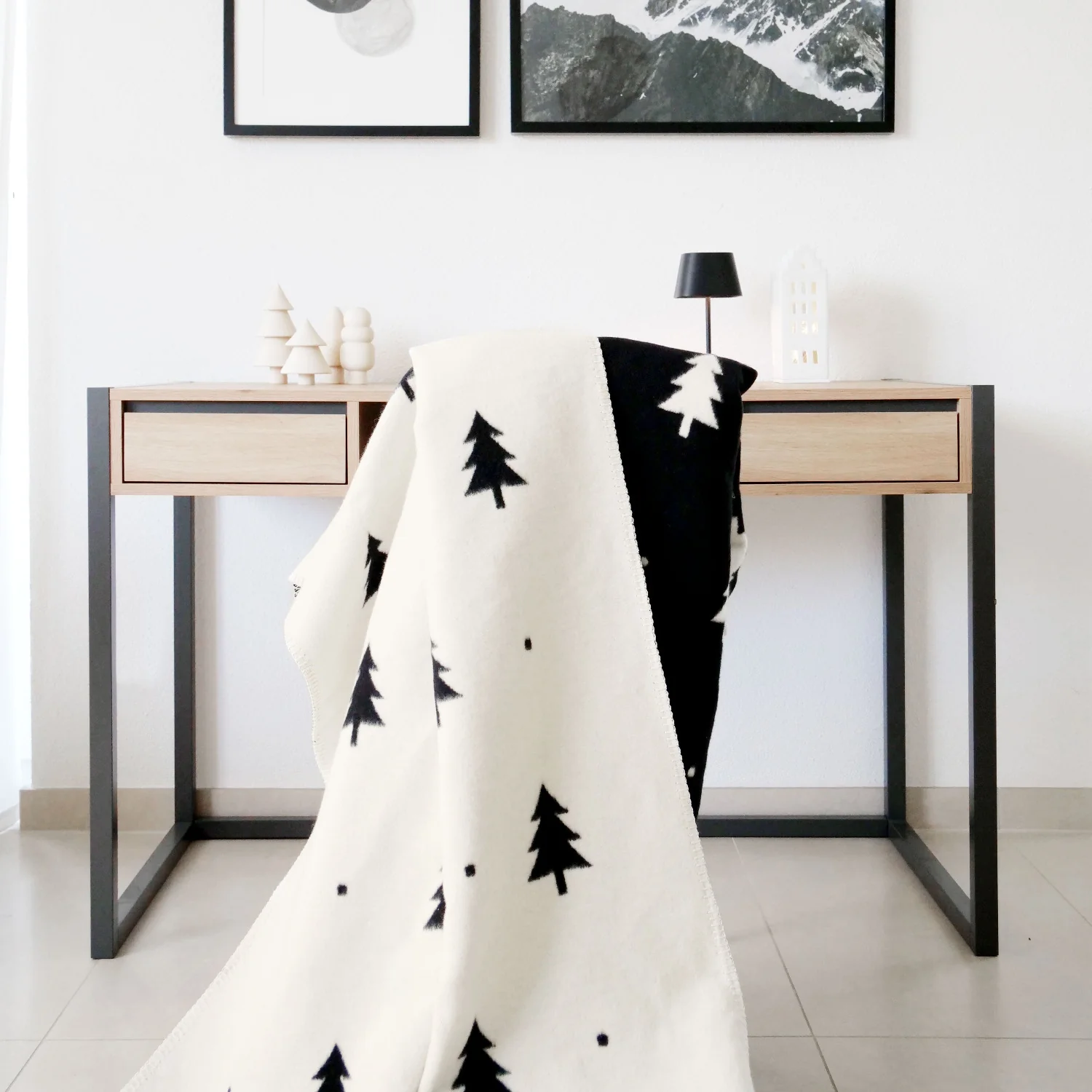 RIEMA Winter-Kuscheldecke SMILLA aus 100% Bio-Baumwolle (kbA) schwarz natur, ca. 150x200cm 