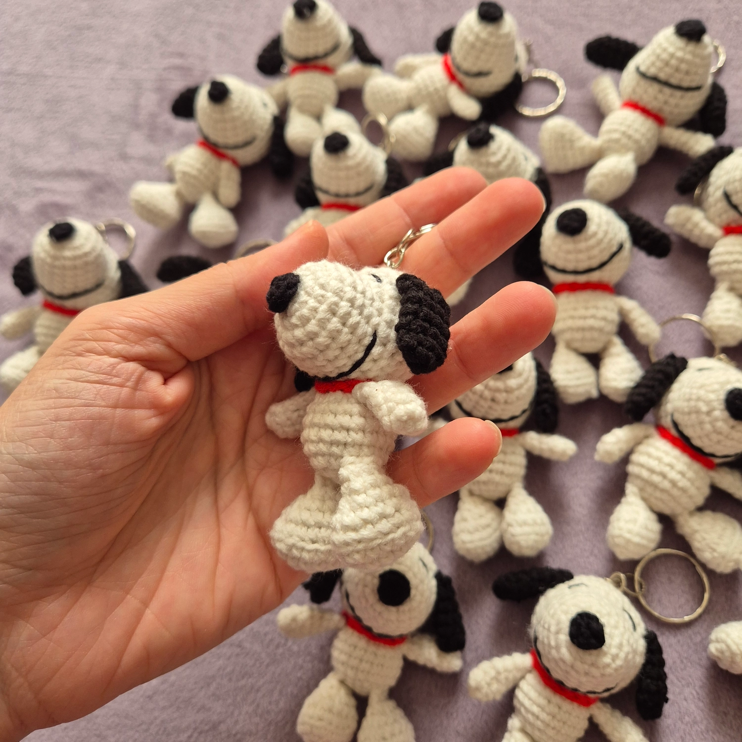 Schlüsselanhänger Hund, von Hand gehäkelt, ca. 6 cm
