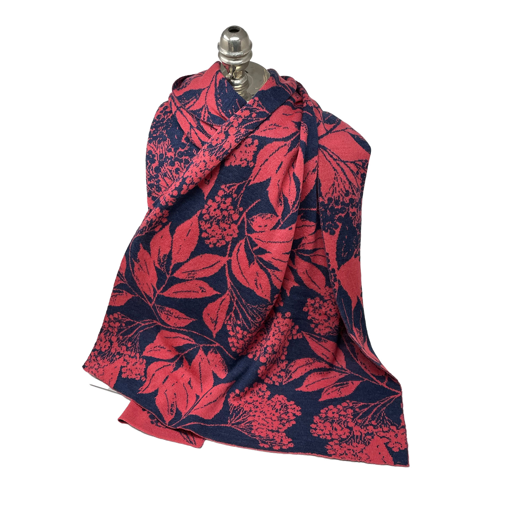 McKernan Schal "PLUME" TWILIGHT SKY,  ca. 50 x 220 cm , 100% Wolle 