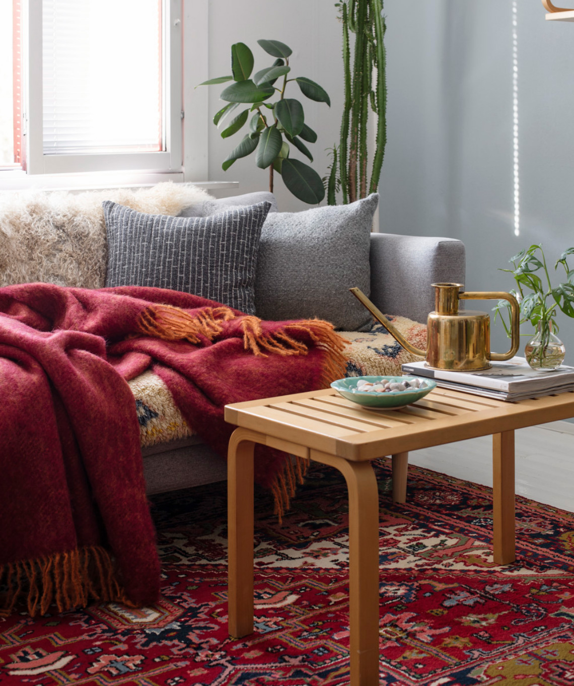 Lapuan Kankurit REVONTULI Wolldecke Mohair bordeaux-terra , 130×170 cm Lapuan Kankurit REVONTULI Wolldecke Mohair bordeaux-terra , 130×170 cm