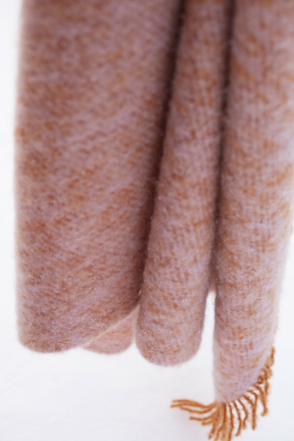 Lapuan Kankurit REVONTULI Wolldecke Mohair powder-maroon ,  130×170 cm 