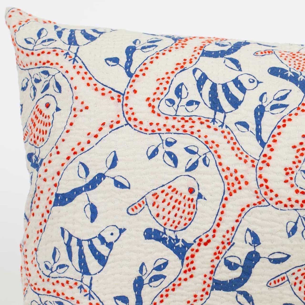 Kissenhülle KANTHA BIRDS , ca. 30x50, 100% Baumwolle , bestickt