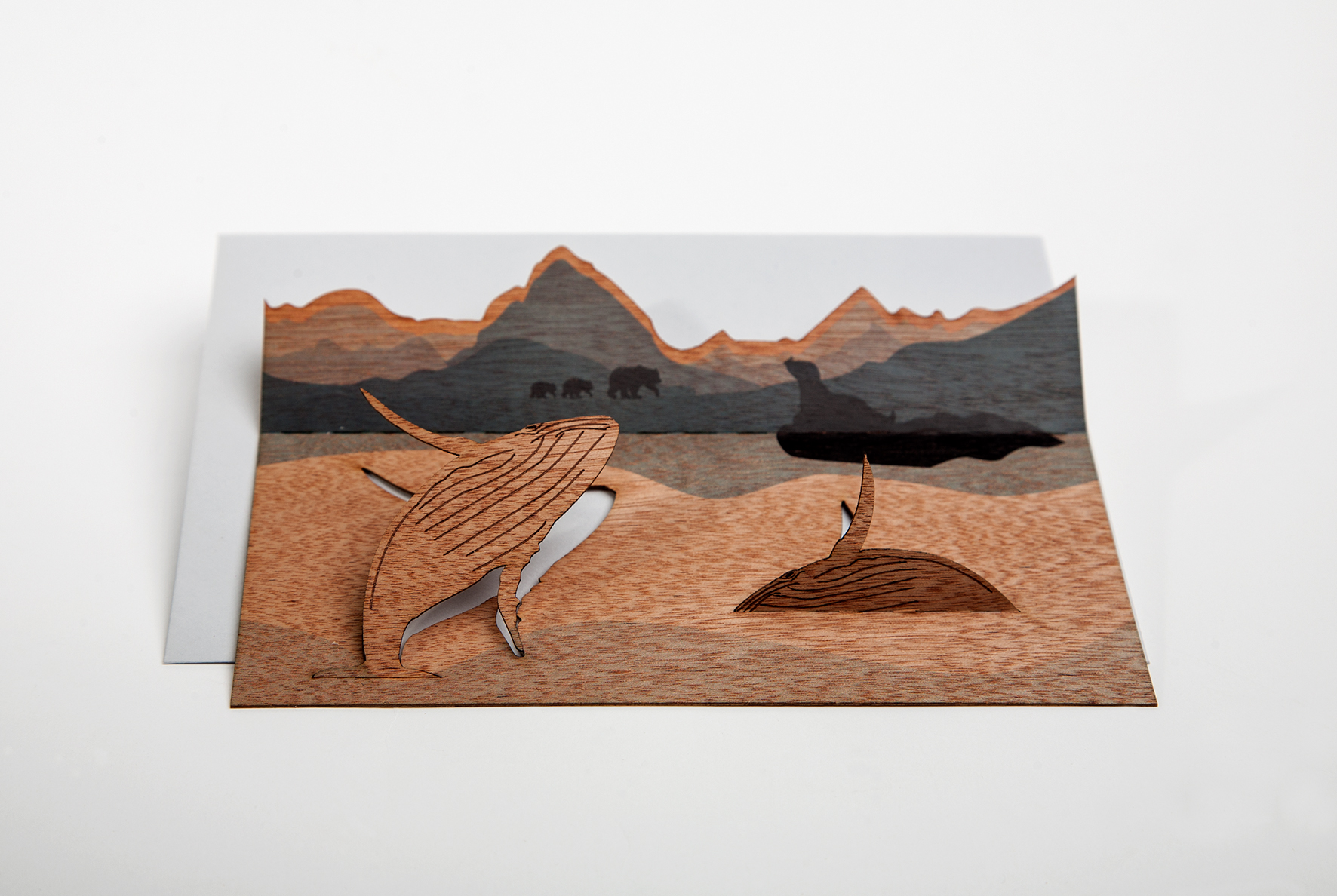 Wal - Holzgrußkarte mit PopUp-Motiv von formes Berlin 