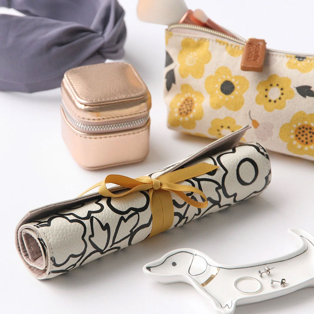 % Caroline Gardner Doodle Flower Travel Jewellery  Roll Schmuckrolle   