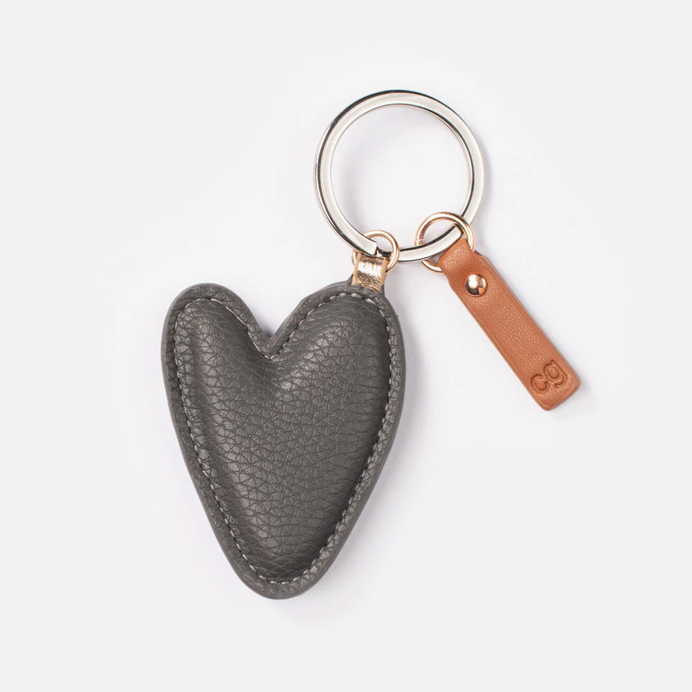  Schlüsselanhänger Herz Schwarz matt von Caroline Gardner, Black Heart Keyring  