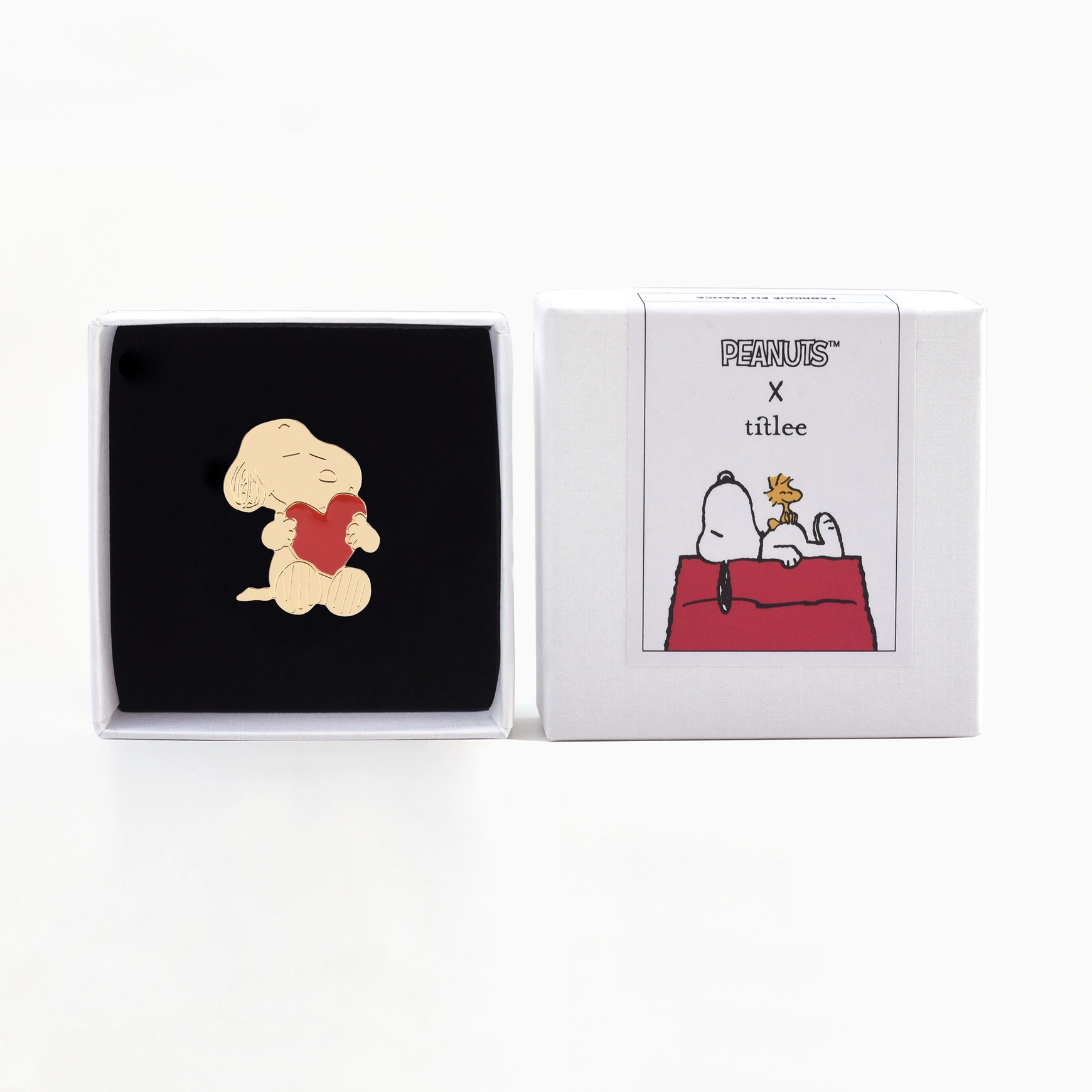 The Peanuts PIN "SNOOPY  mit Herz " von The Peanuts, limitierte Auflage 