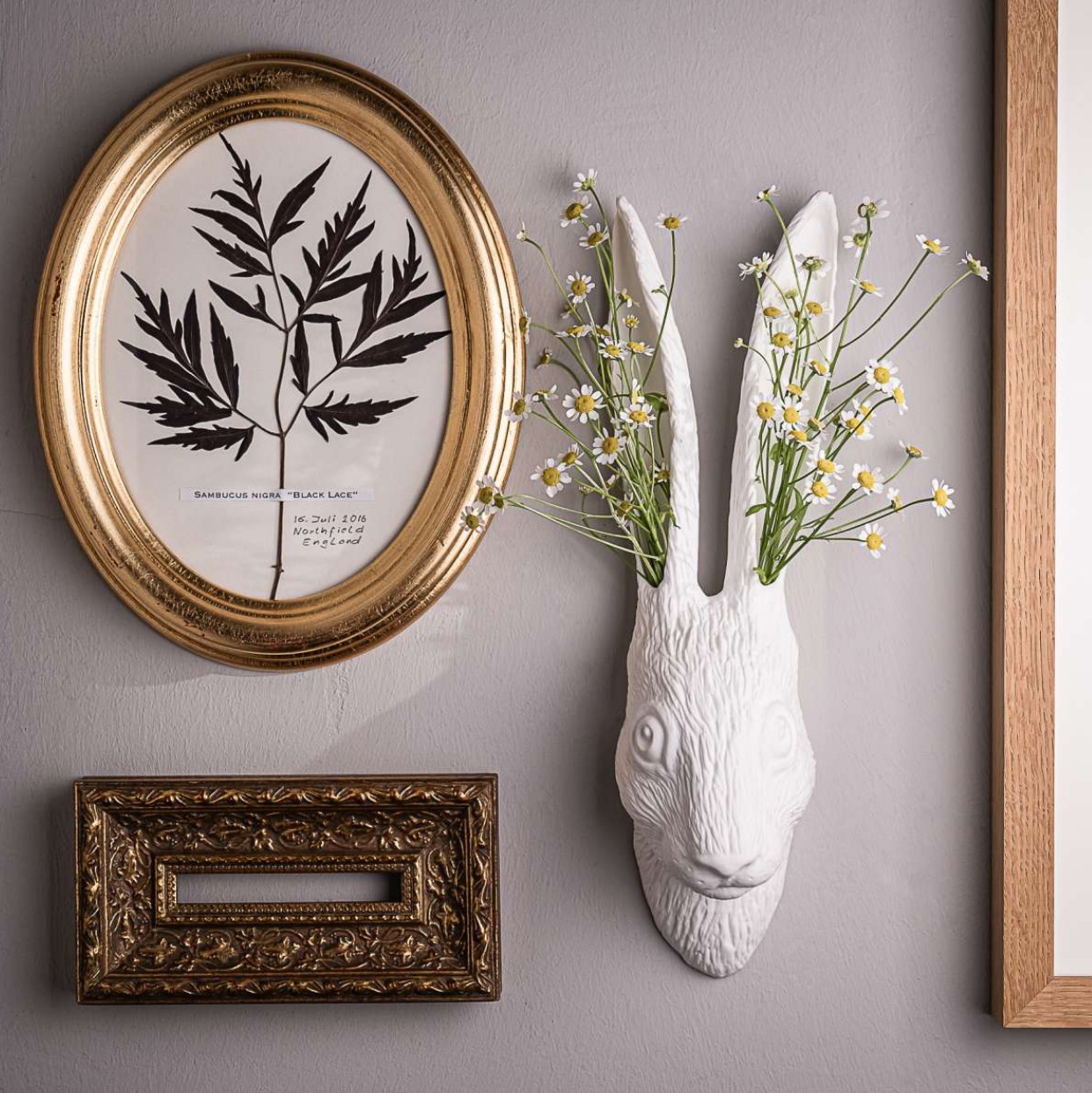 KLATT OBJECTS HERR KOWALSKI Wandvase Weiß, Hase