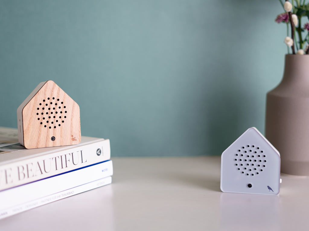 Satellitebox Red Cardinal Classic von Zwitscherbox, Klang: Rotkardinal-Gesang 