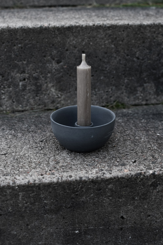Storefactory LIDATORP Kerzenhalter, Mini dark grey candlestick, D. ca. 10 cm Storefactory LIDATORP Kerzenhalter, Mini dark grey candlestick, D. ca. 10 cm