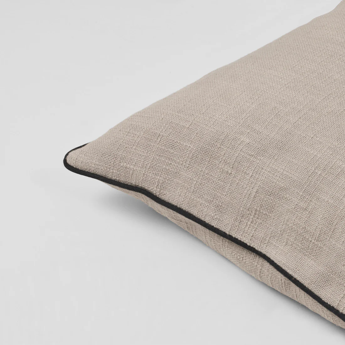 Kissenbezug MAJA, ca. 50 x 50 cm,  Taupe Warm Grey, von Broste Copenhagen, OEKO-TEX®    