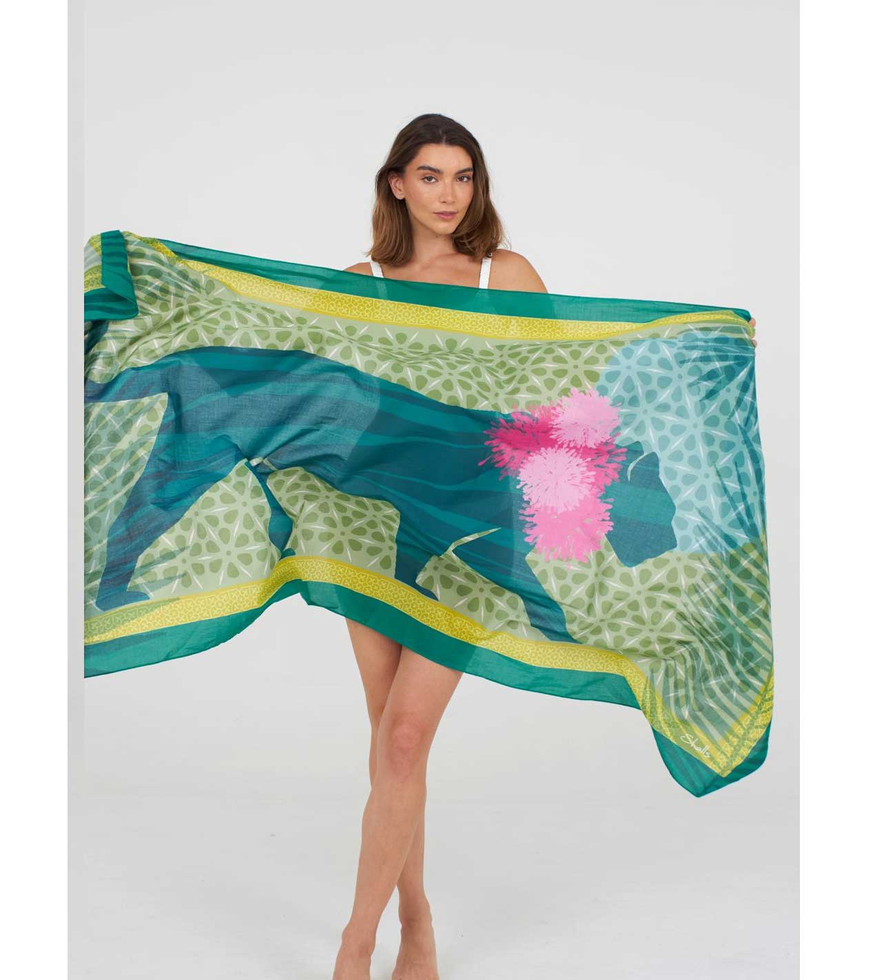 Pareo TAIKA GREEN,  ca.  100 x 190 cm, von Shalls Barcelona, 100 % Baumwolle, Leopard