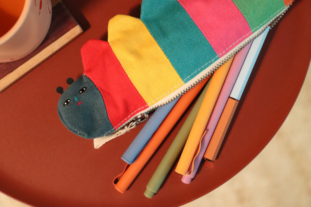 Donna Wilson Raupe Casey Federmäppchen von Donna Wilson Casey Caterpillar Pencil Case