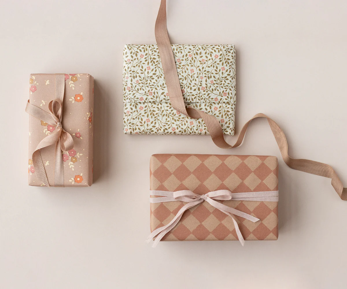 Maileg Geschenkpapier auf der Rolle , 10m x 55 cm breit, Gift wrap, Michette - 10 m