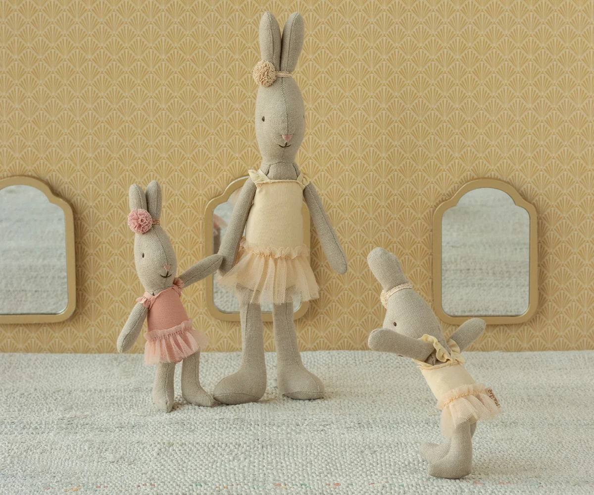 Hase, Mikro - Ballettanzug und Rock creme, ca. 14 cm