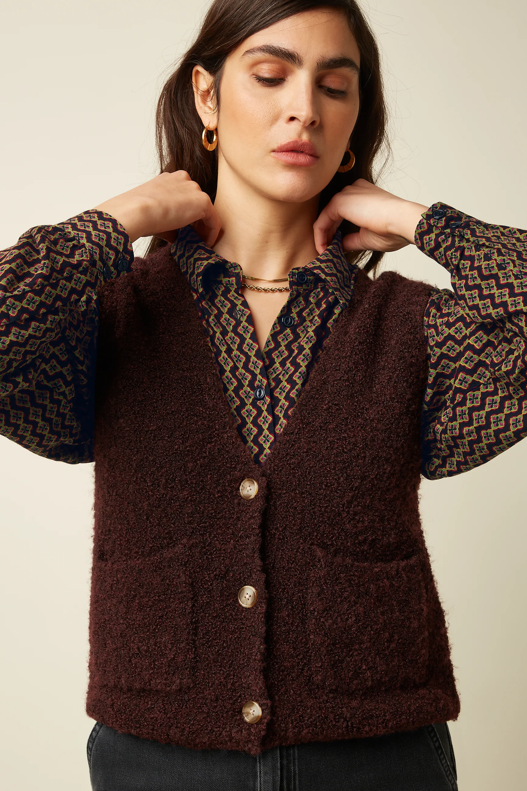 King Louie Vania Vest Boucle Knit, Weste, Farbe Grape Red - Boucle Knit