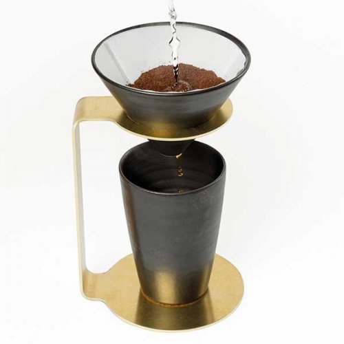 Raumgestalt myCoffee, Set Trichter + Tasse aus schwarzer Keramik, Gestell aus Messing, ...Kaffee selbst brühen