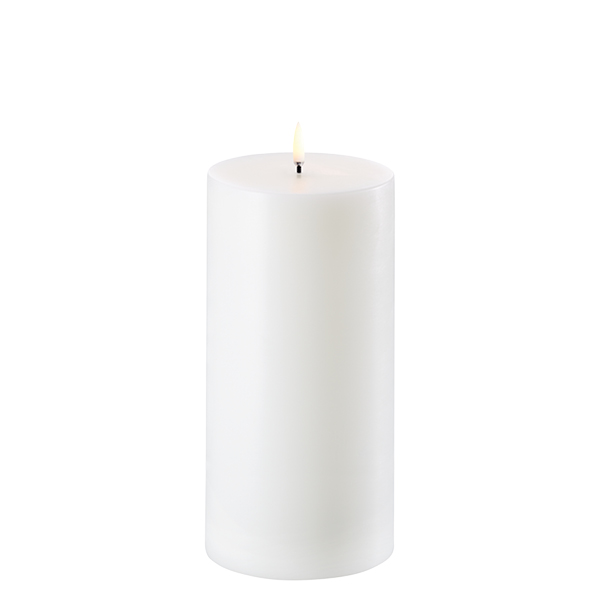Piffany Copenhagen – UYUNI LIGHTING LED Kerze - Nordic White, D. ca. 10,1 x 20 cm Piffany Copenhagen – UYUNI LIGHTING LED Kerze - Nordic White, D. ca. 10,1 x 20 cm