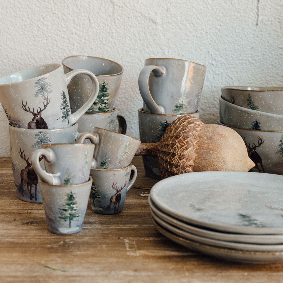 Winterwald, Teller D.  21 cm von Miljögården , PLATE HOLLY TREE SMALL