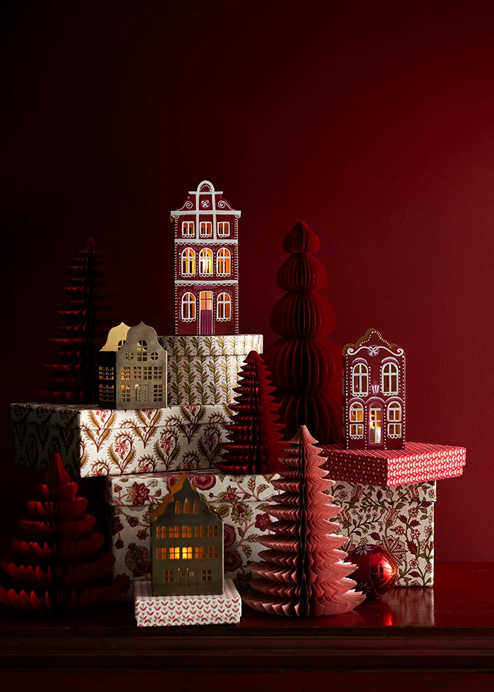 Bungalow Honeycomb Tannenbaum ANDINA, ca. 22 cm Ruby von Bungalow, Papier, Honeycomb Tree Andina H22cm Ruby