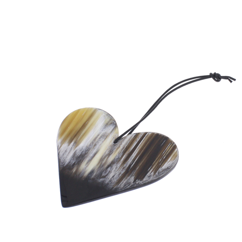 Horn Weihnachtsdekoration HERZ, ca.5,5 x 6 cm, jedes ist ein Unikat