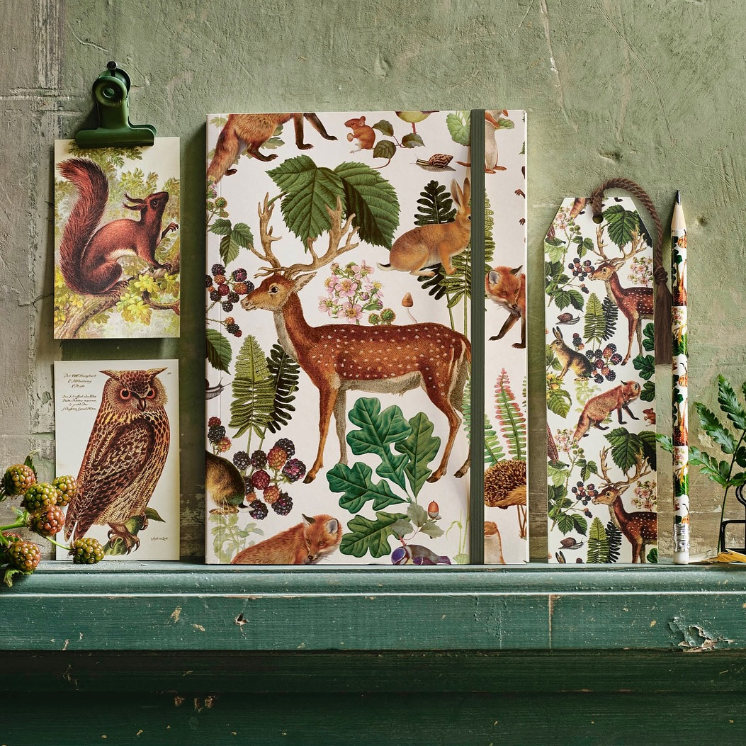 Sköna Ting Papierservietten "Red Christmas flowers - holly"Weihnachten, Ilex,  ca. 33 x 33 cm, Lunchservietten 