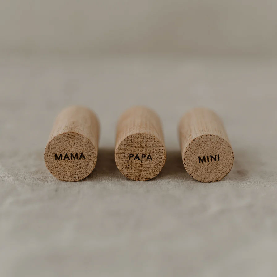 Eulenschnitt Wandhaken Familie im 3er Set, Eiche, ca. 2,5 x 5 cm  