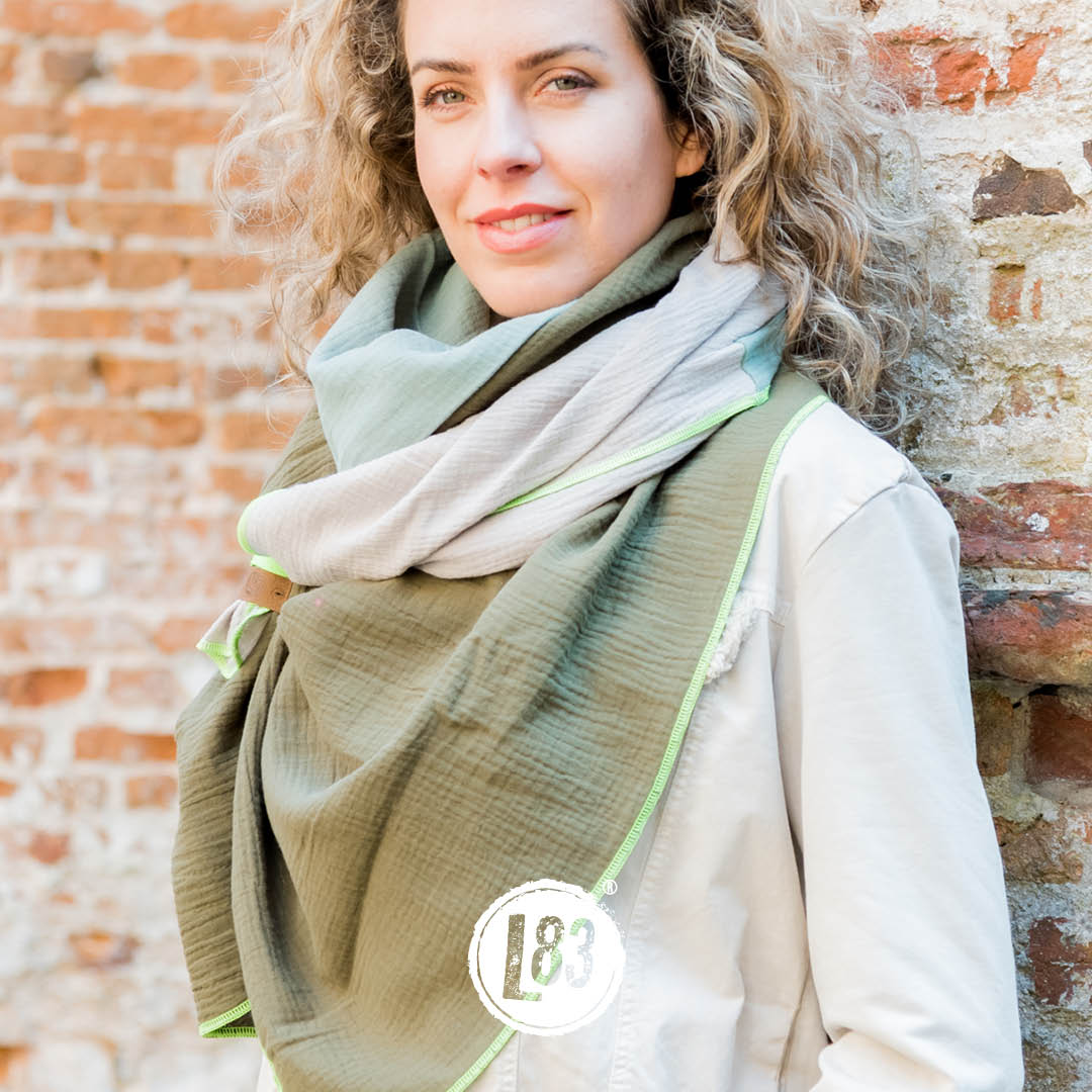 % LOT83 Dreieckstuch Kim 08, Musselin, 100% Baumwolle, Rand hellgrün