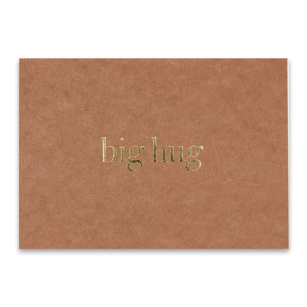 Postkarte Nougat mit Goldeffekten  „Big Hug“ von Ava & Yves