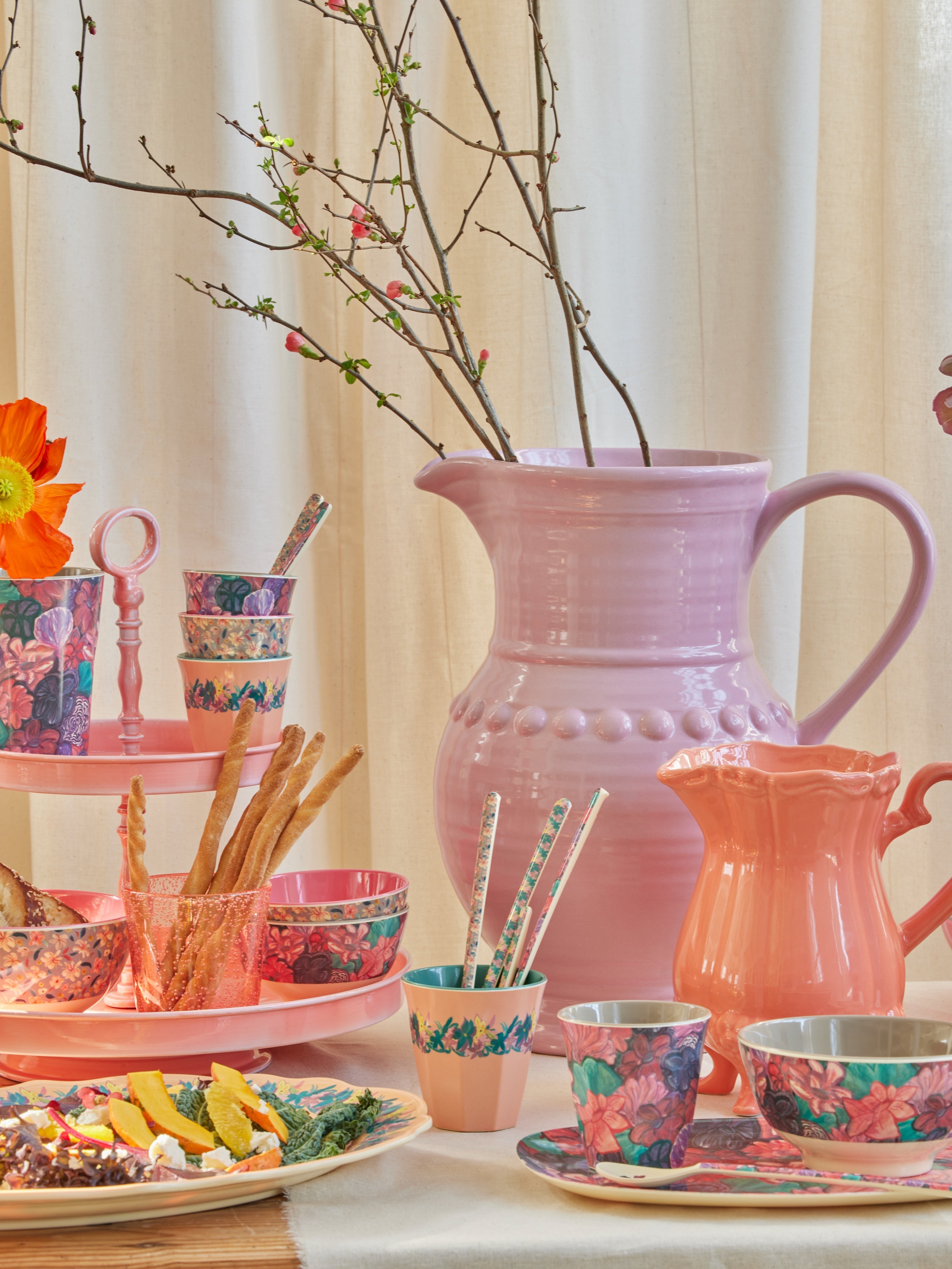 Rice Krug - Koralle ,  Großer Keramik Krug von RICE, Höhe ca. 21 cm, 1700 ml