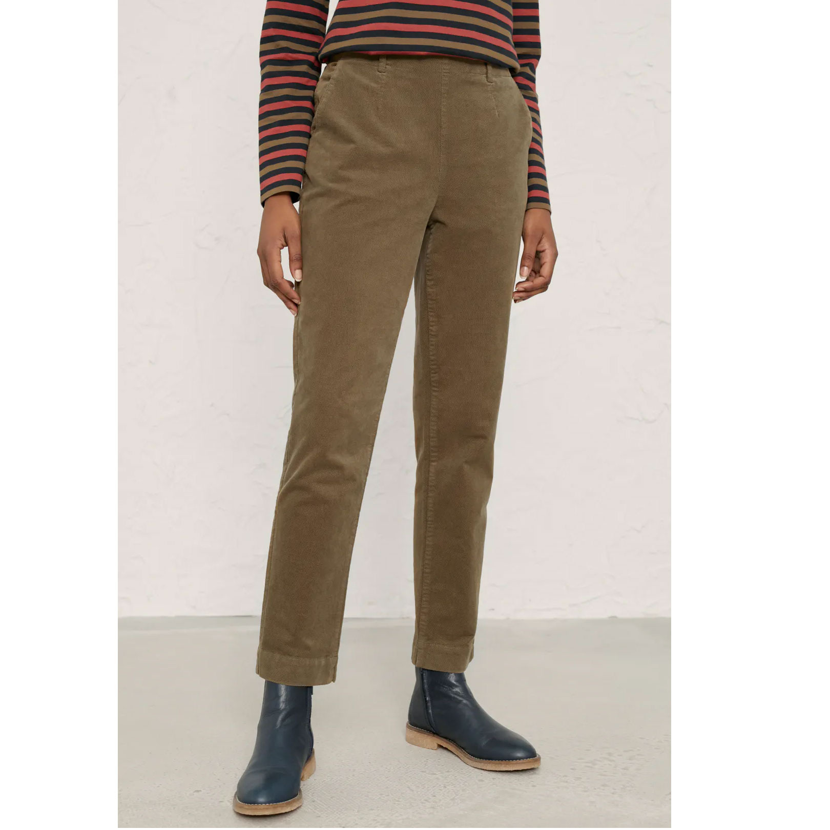 SEASALT Hose Crackington Trousers, Farbe: Dark Seagrass , Größe 52