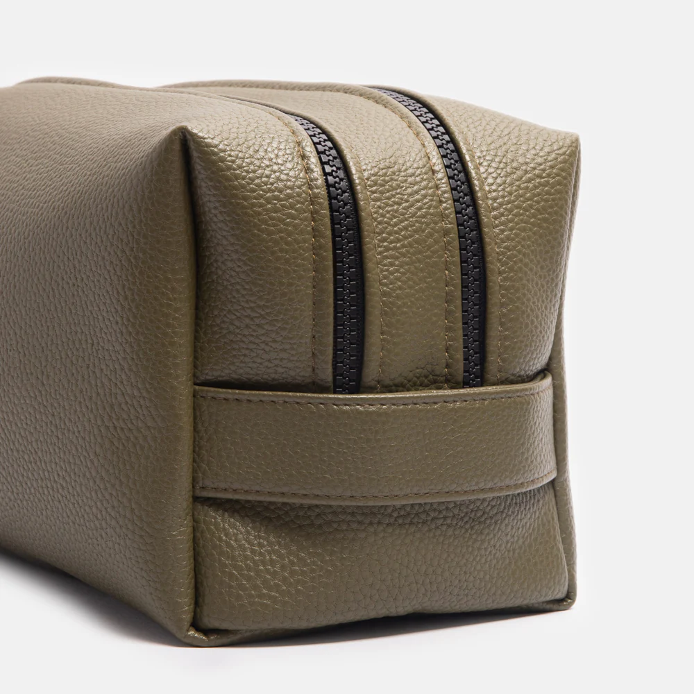 Caroline Gardner Kulturbeutel Green Large Travel Wash Bag