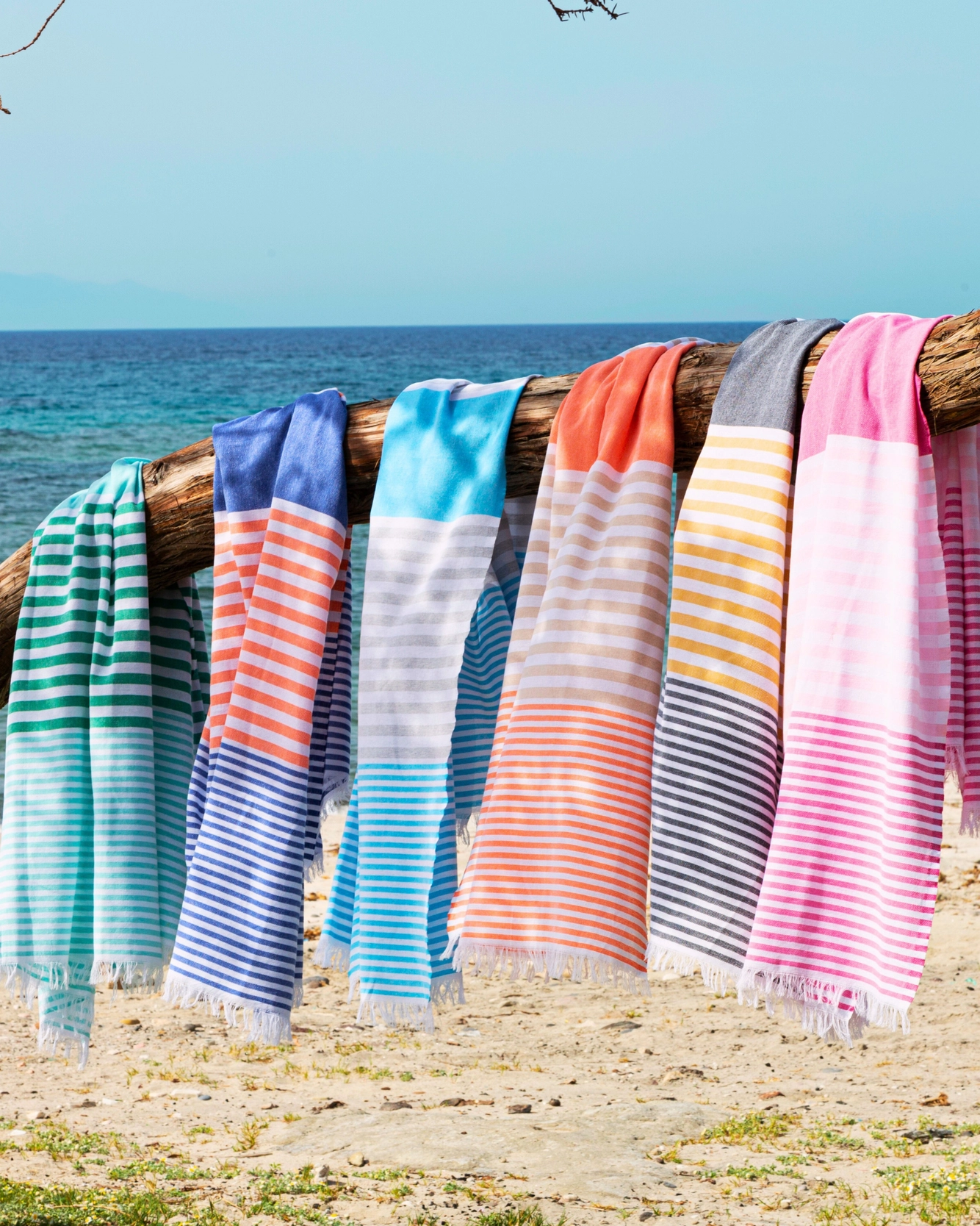 Strandtuch BALI, Hamamtuch in Geschenkbox, Orange-Beige, recycelte Baumwolle, ca.  180 x 100 cm von TOWEL TO GO 