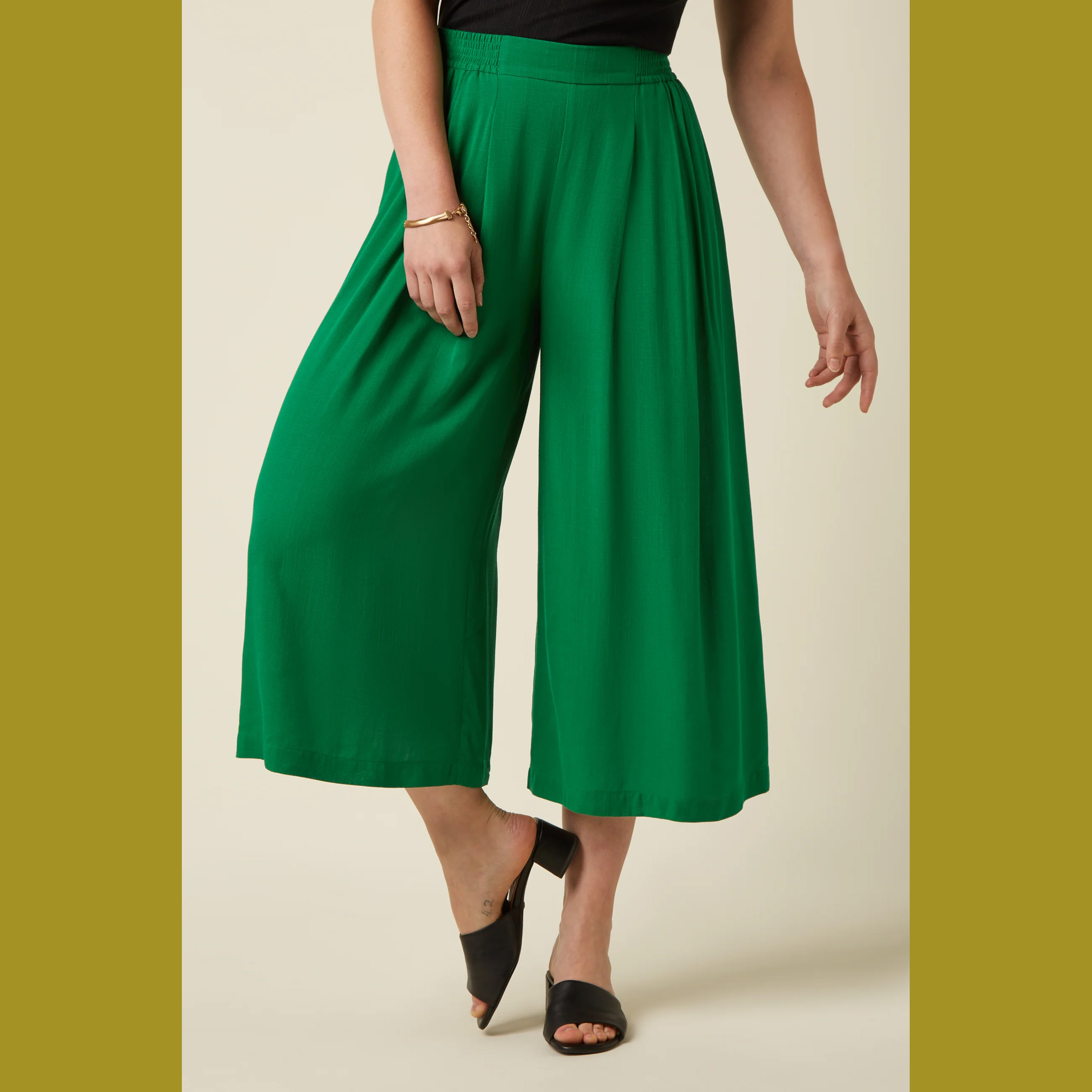% King Louie Jane Culotte Hose Atomic, Farbe Very Green - Atomic