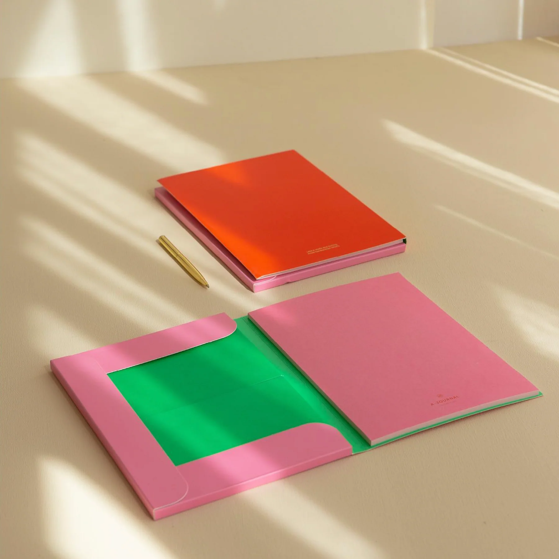 A-Journal Schreibpapier Set B5, 30 Blatt Papier und 20 Umschläge