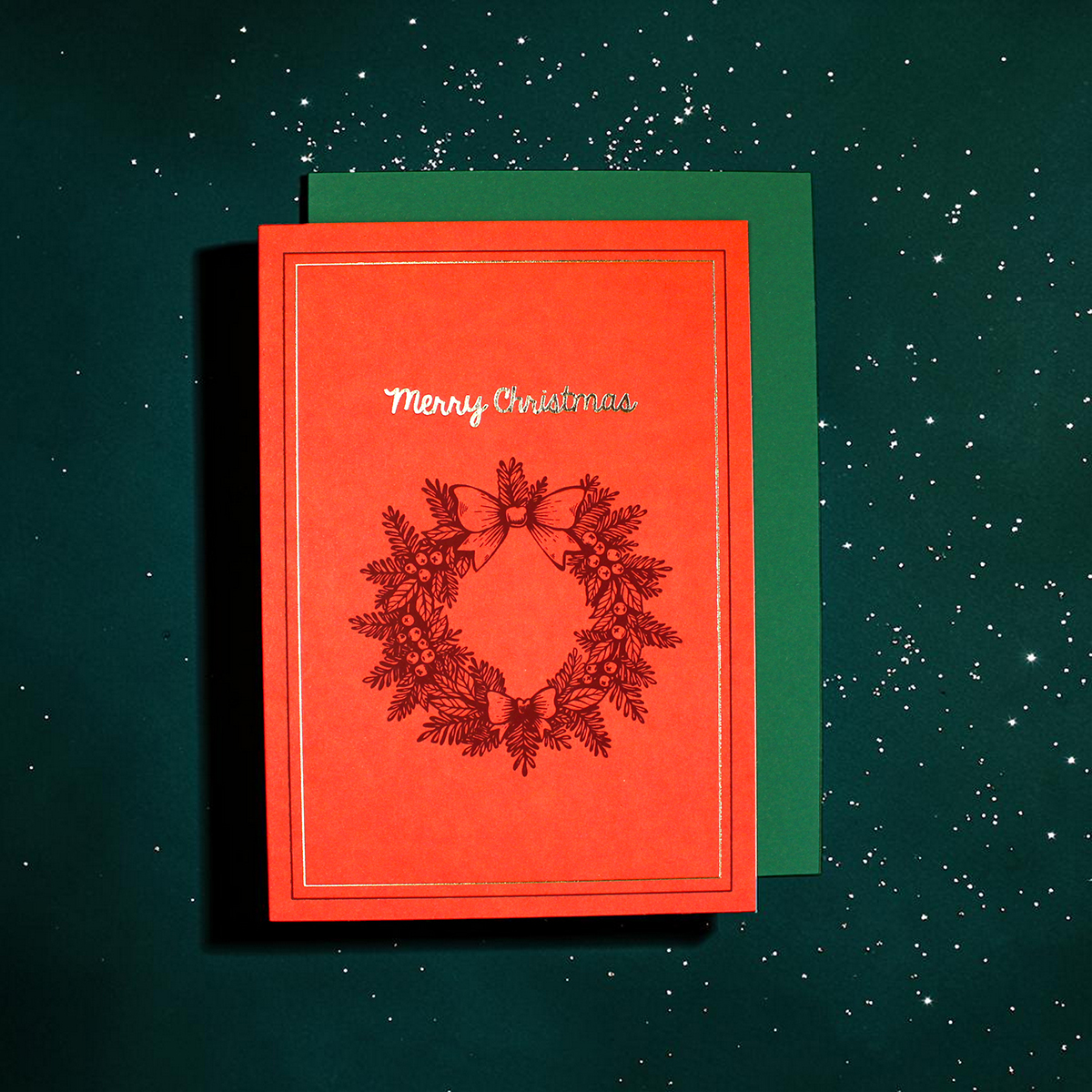 Klappkarte Weihnachtskranz mit Veredelung, rot mit Goldeffekt (ohne Text), Format B6