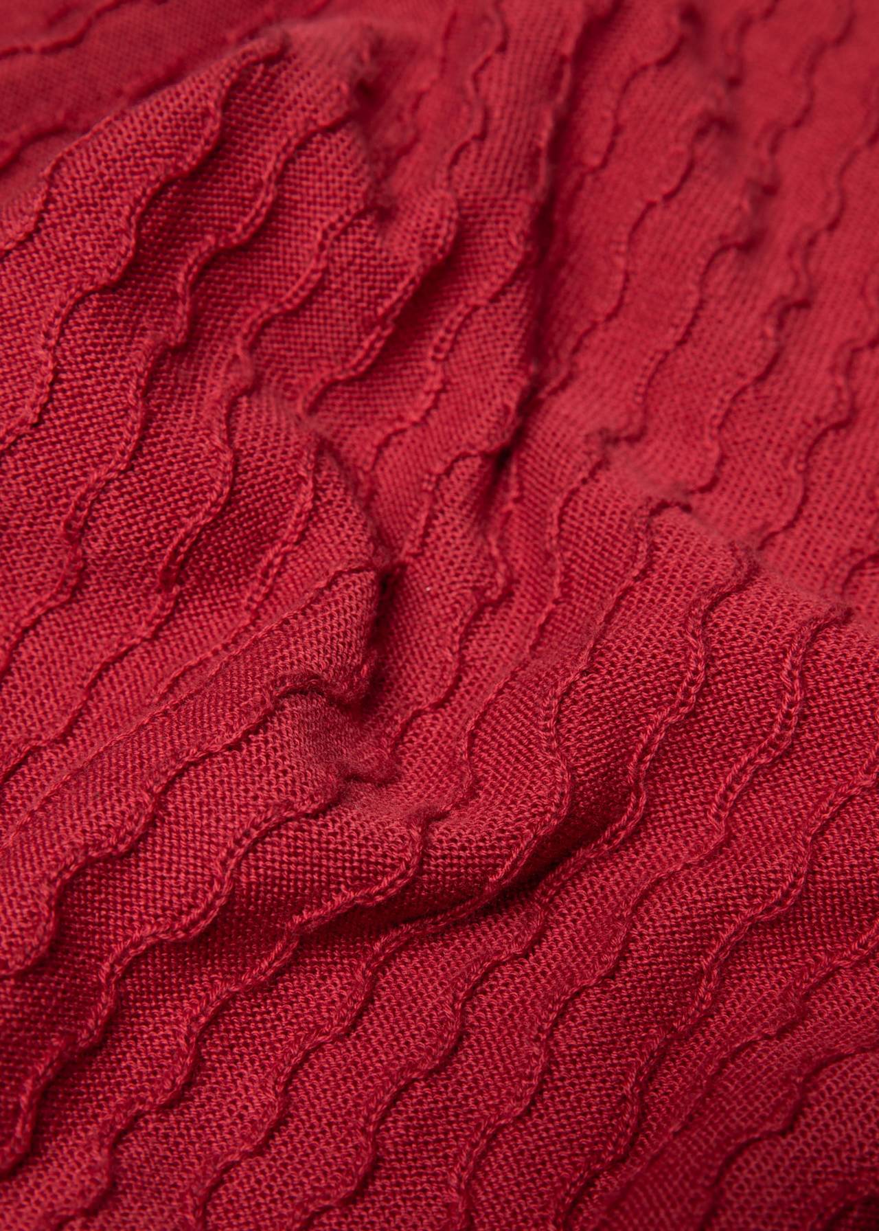 Blutsgeschwister Cardigan Save the World,  folklore red knit