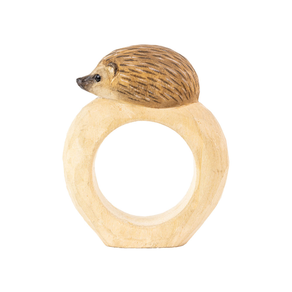 Serviettenring – Igel Klein aus  Lindenholz handgeschnitzt von Wildlife Garden