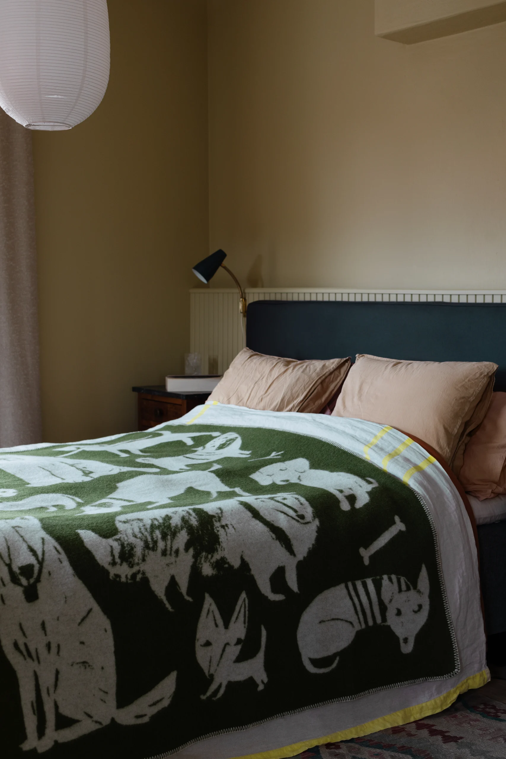 Lapuan Kankurit KOIRAPUISTO Wolldecke , beige-white, ca. 130 x 180 cm , Hunde